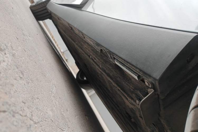 Used Leapmotor C10 2026 605 LiDAR Version Left Side Sill
