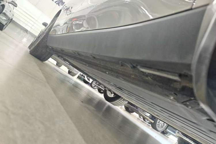 Used Leapmotor C10 2026 605 Enjoyment Edition Left Side Sill
