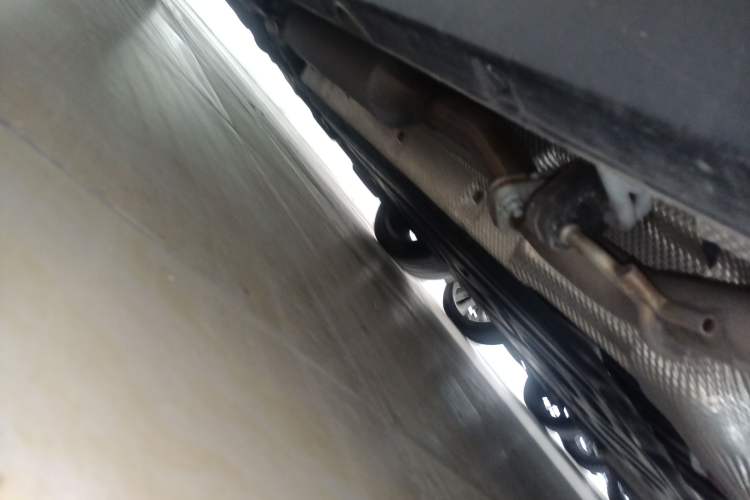 Used Leapmotor C10 2026 210 LiDAR Version Left Side Sill