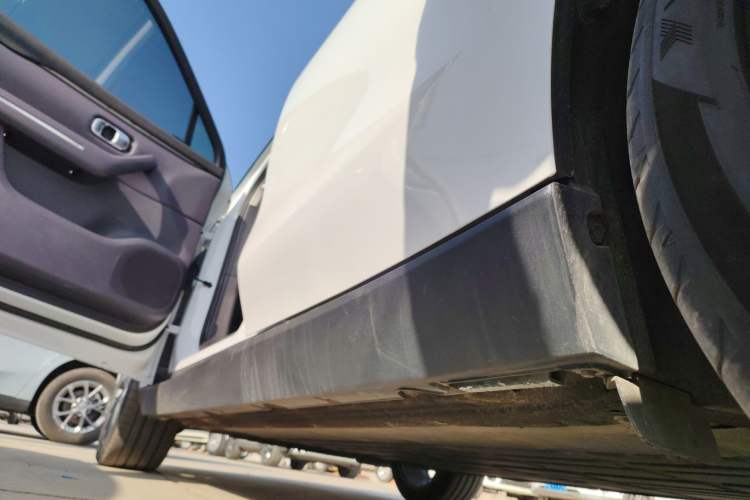 Used Leapmotor C10 2026 605 Enjoyment Edition Left Side Sill