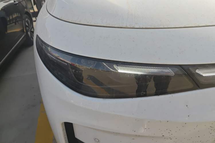 Used Leapmotor C10 2026 210 LiDAR Version Right Front Headlight