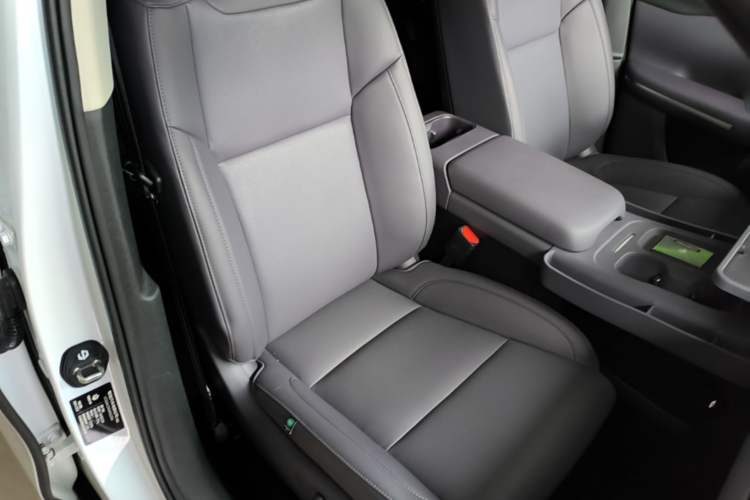 Used Leapmotor C10 2026 605 Enjoyment Edition Right Front Seat