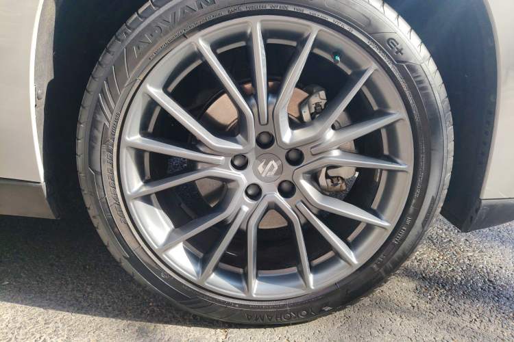 Used Leapmotor C10 2026 605 Enjoyment Edition Right Front Wheel Hub