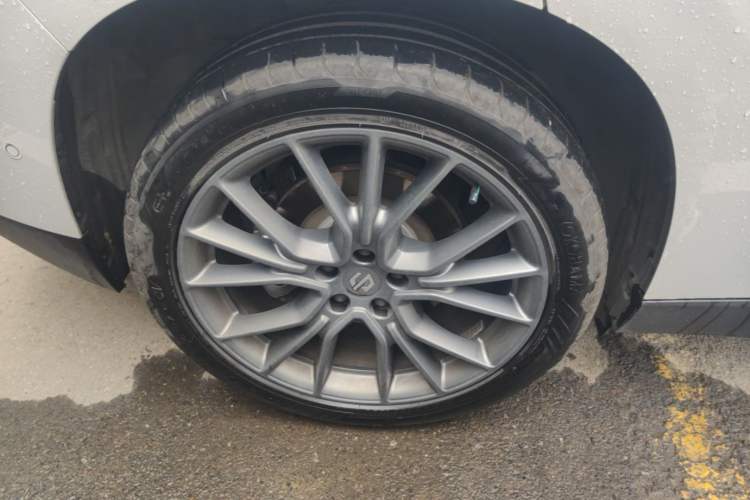 Used Leapmotor C10 2026 605 LiDAR Version Right Rear Wheel Hub