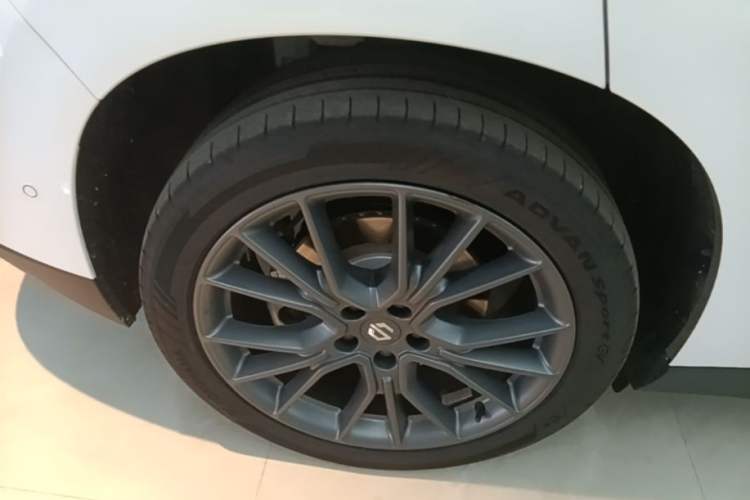 Used Leapmotor C10 2026 605 Enjoyment Edition Right Rear Wheel Hub