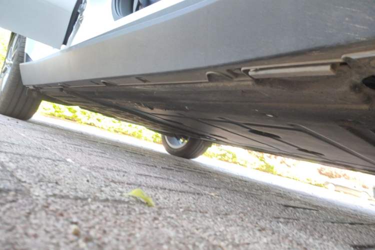 Used Leapmotor C10 2026 210 Joyful Edition Right Side Sill