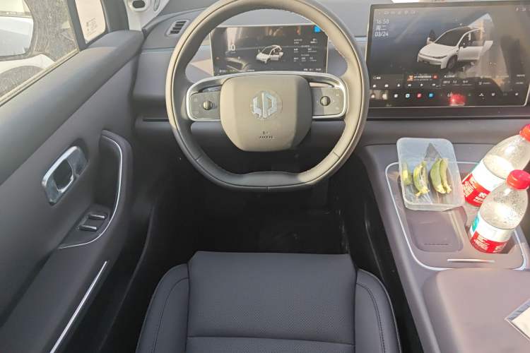 Used Leapmotor C10 2026 210 LiDAR Version Steering Wheel
