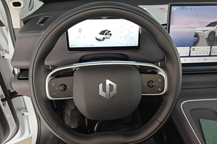 Used Leapmotor C10 2026 210 LiDAR Version Steering Wheel