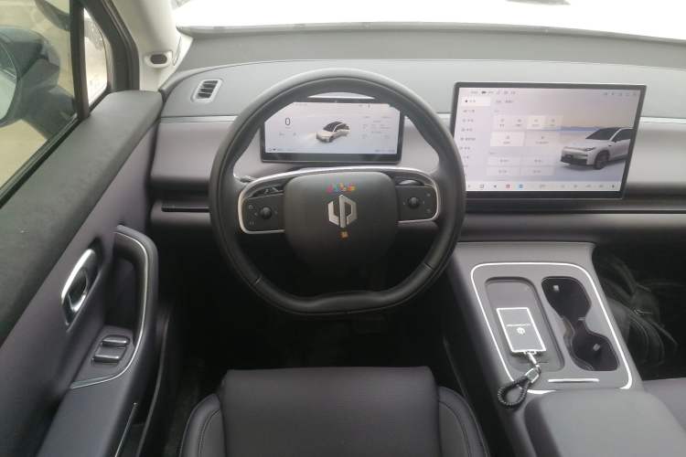 Used Leapmotor C10 2026 605 LiDAR Version Steering Wheel