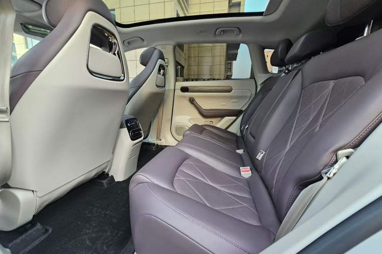 Used Leapmotor C11 2024 All-Electric 580 Luxury Edition Interior 3
