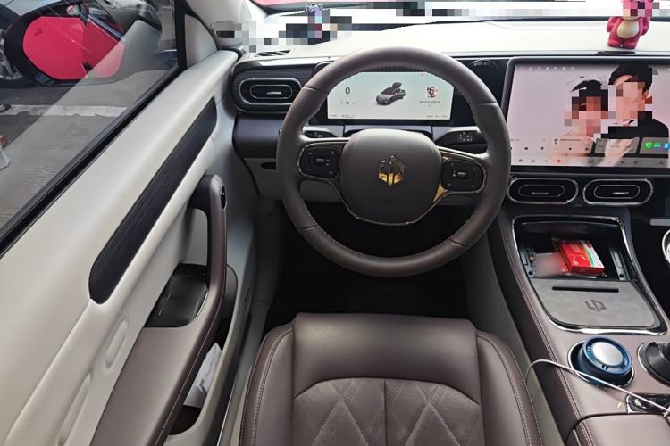 Used Leapmotor C11 2024 All-Electric 580 Luxury Edition Steering Wheel