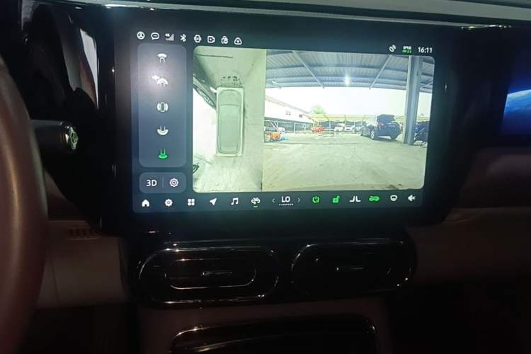Used Leapmotor C11 2021 Luxury Edition Audio And AC Panel