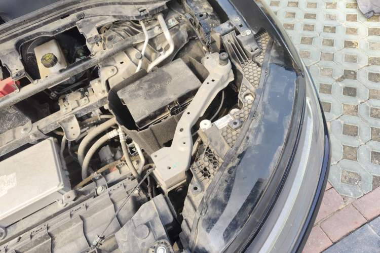Used Leapmotor C11 2021 Deluxe Edition Engine Bay Left