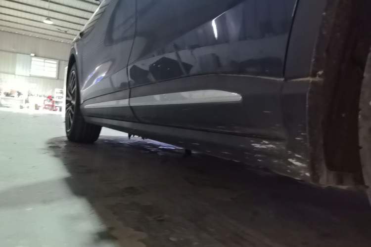 Used Leapmotor C11 2021 Revised Version Luxury Edition Left Side Sill