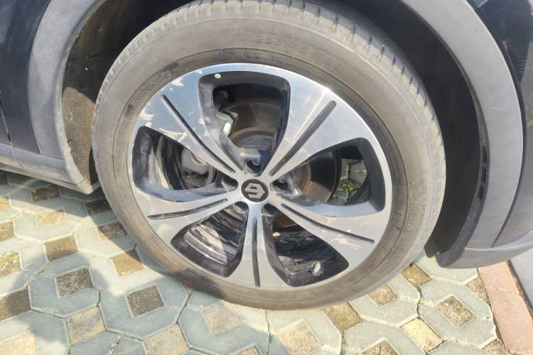 Used Leapmotor C11 2021 Deluxe Edition Right Front Wheel Hub