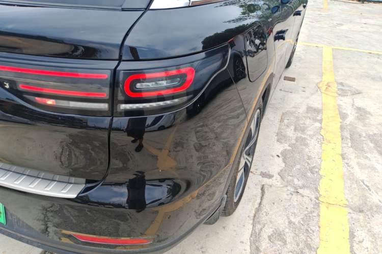Used Leapmotor C11 2021 Luxury Edition Right Rear Taillight