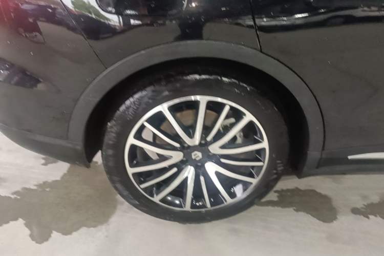 Used Leapmotor C11 2021 Luxury Edition Right Rear Wheel Hub