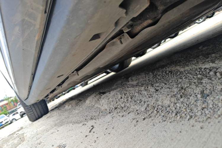 Used Leapmotor C11 2021 Luxury Edition Right Side Sill