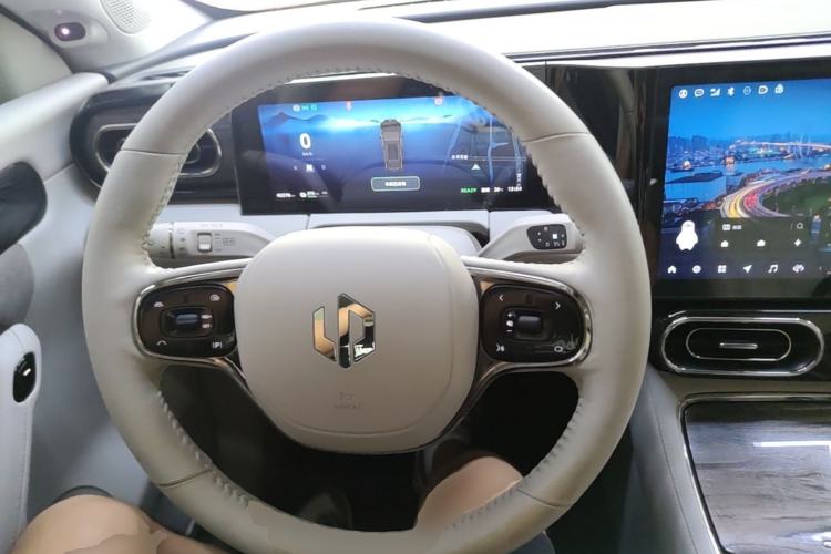 Used Leapmotor C11 2021 Revised Version Luxury Edition Steering Wheel
