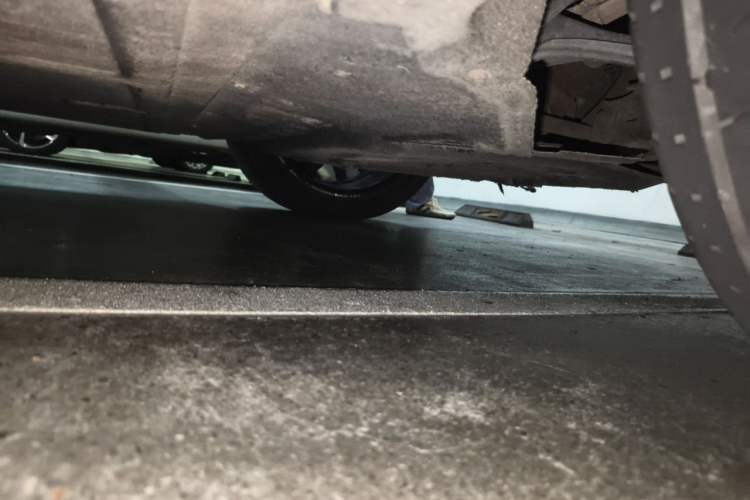 Used Leapmotor C11 2021 Zhixing Edition 510 Chassis Rear Left
