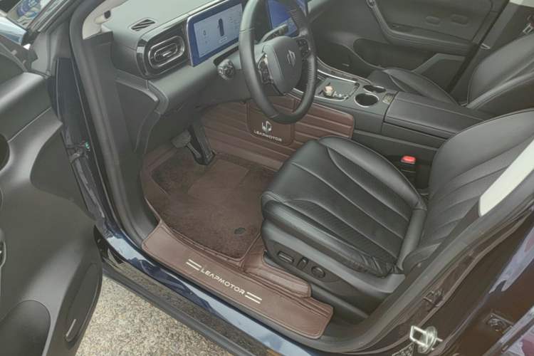 Used Leapmotor C11 2021 Performance Edition Driver Seat