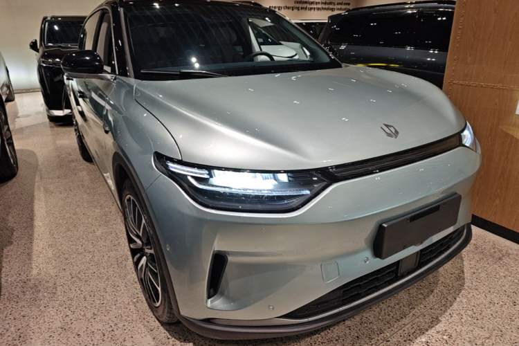 Used Leapmotor C11 2021 Performance Edition Front Right 45 Deg