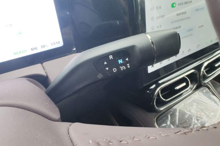 Used Leapmotor C11 2021 Zhixing Edition 510 Gear Lever