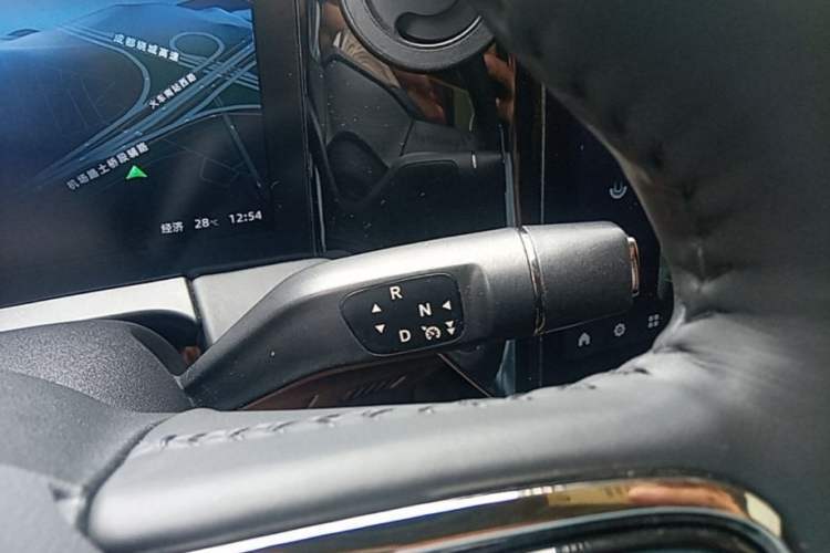 Used Leapmotor C11 2021 Luxury Edition Gear Lever