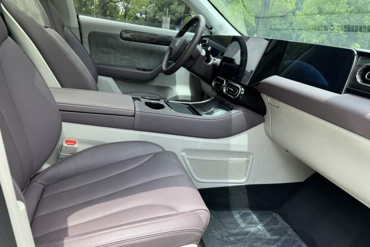 Used Leapmotor C11 2021 Deluxe Edition Interior 3