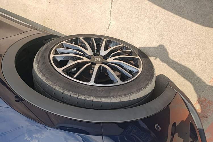 Used Leapmotor C11 2021 Executive Edition 610 Left Front Wheel Hub