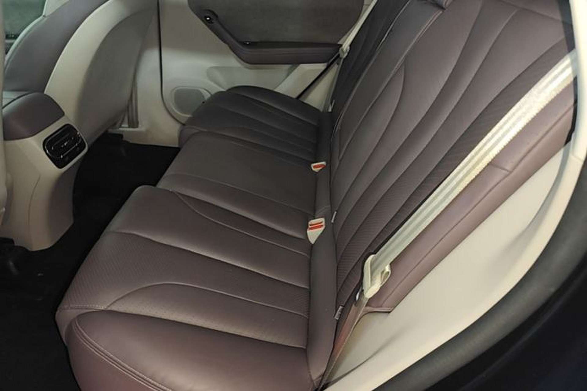 Used Leapmotor C11 2021 Luxury Edition Left Rear Seat