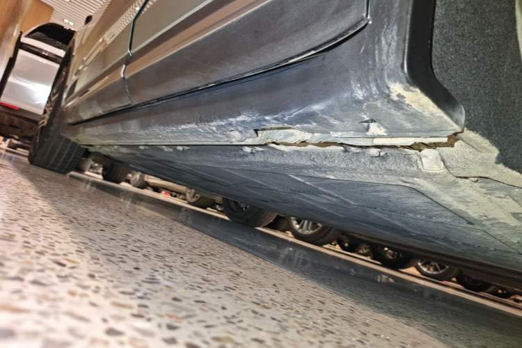 Used Leapmotor C11 2021 Performance Edition Left Side Sill