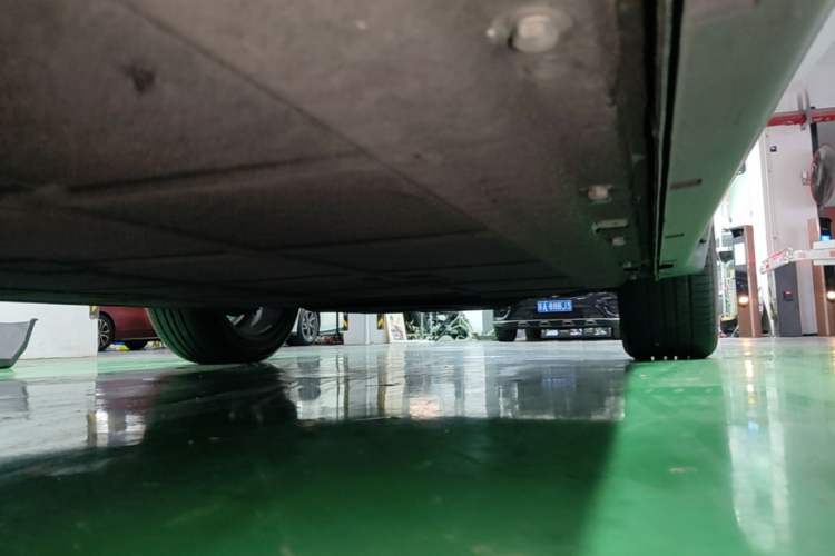 Used Leapmotor C11 2021 Deluxe Edition Left Side Sill