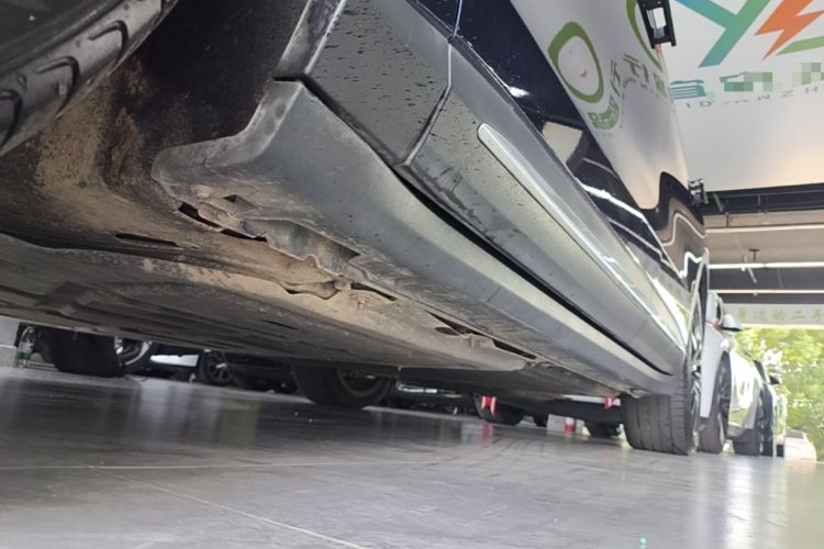 Used Leapmotor C11 2021 Revised Version Luxury Edition Left Side Sill