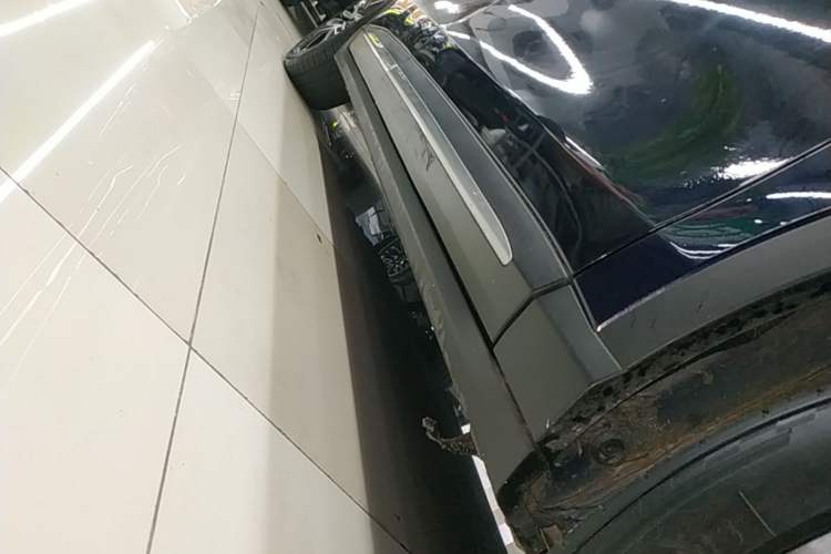 Used Leapmotor C11 2021 Revised Version Luxury Edition Right Side Sill