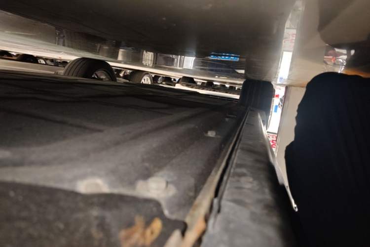 Used Leapmotor C11 2021 Luxury Edition Right Side Sill