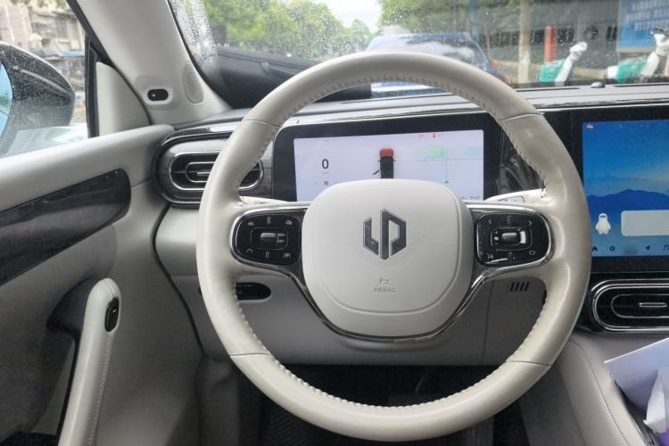 Used Leapmotor C11 2021 Luxury Edition Steering Wheel