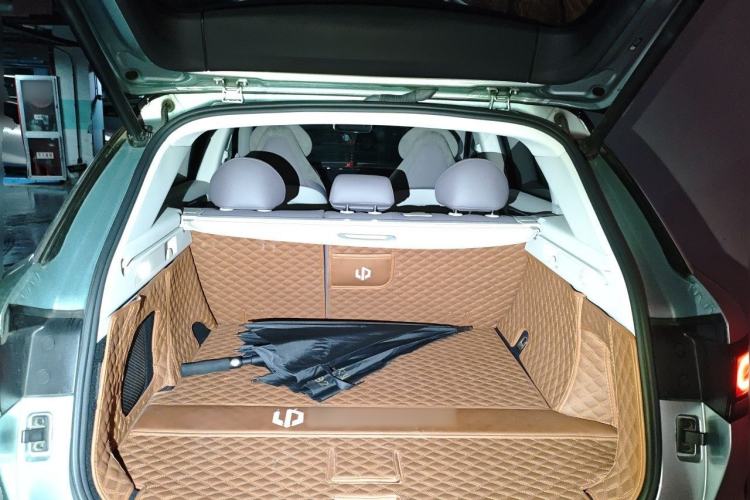 Used Leapmotor C11 2021 Deluxe Edition Trunk