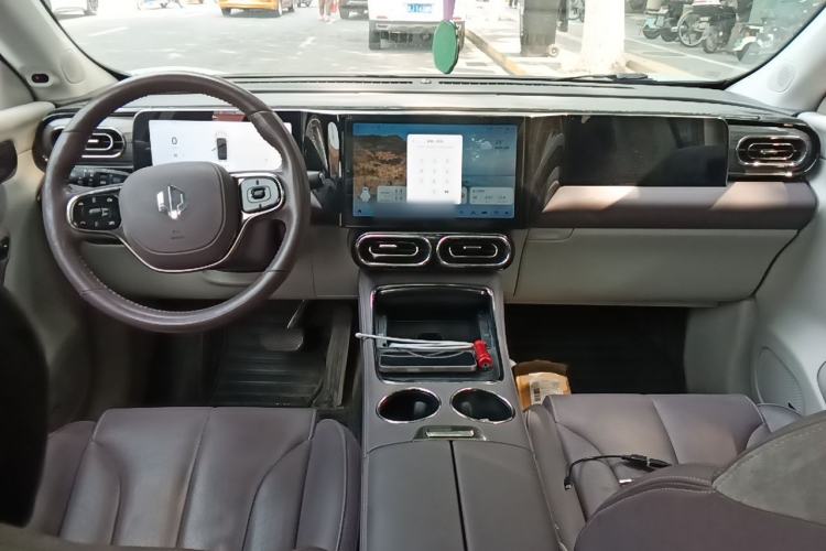 Used Leapmotor C11 2021 Luxury Edition Center Console