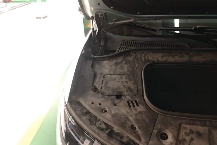 Used Leapmotor C11 2021 Deluxe Edition Engine Bay Right