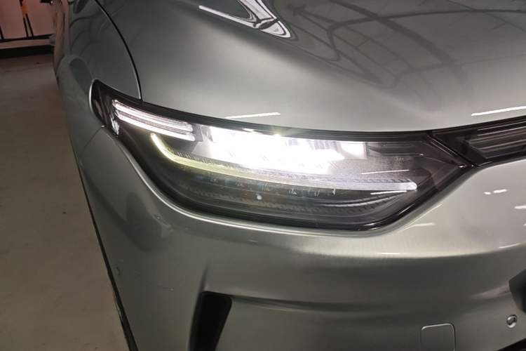 Used Leapmotor C11 2021 Deluxe Edition Right Front Headlight