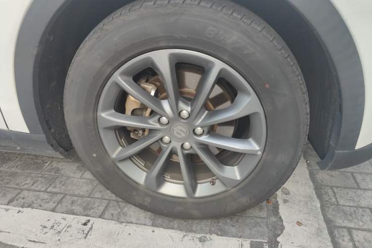 Used Leapmotor C11 2021 Revised Version Luxury Edition Right Front Wheel Hub