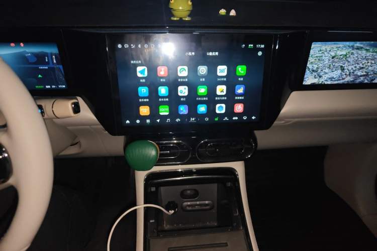 Used Leapmotor C11 2021 Revised Version Luxury Edition Audio And AC Panel