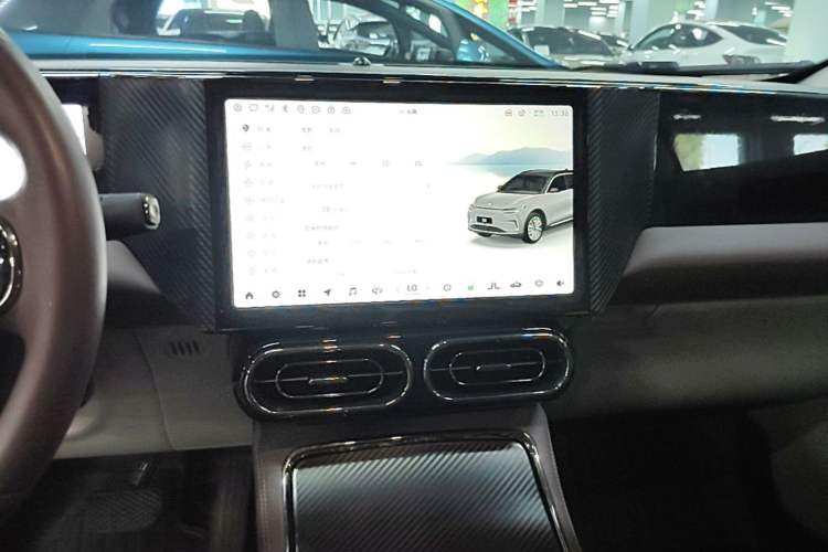 Used Leapmotor C11 2021 Revised Version Luxury Edition Audio And AC Panel