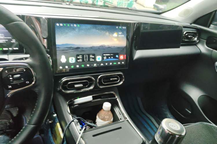 Used Leapmotor C11 2021 Revised Version Luxury Edition Audio And AC Panel
