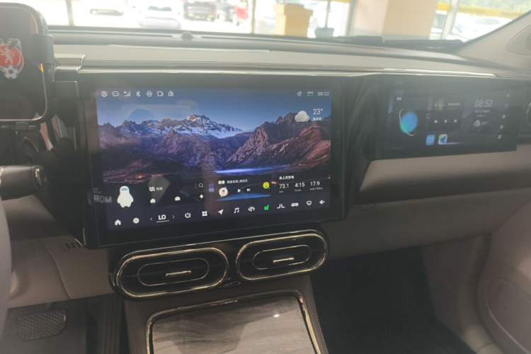 Used Leapmotor C11 2021 Revised Version Luxury Edition Audio And AC Panel