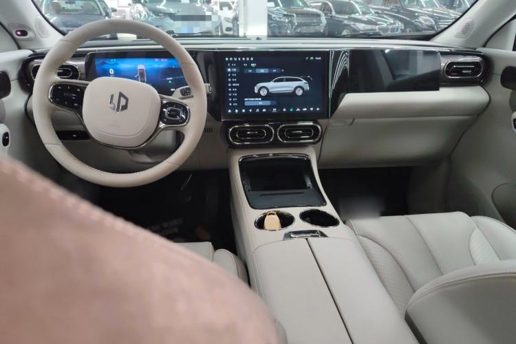 Used Leapmotor C11 2021 Luxury Edition Center Console