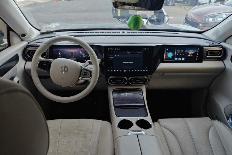 Used Leapmotor C11 2021 Luxury Edition Center Console