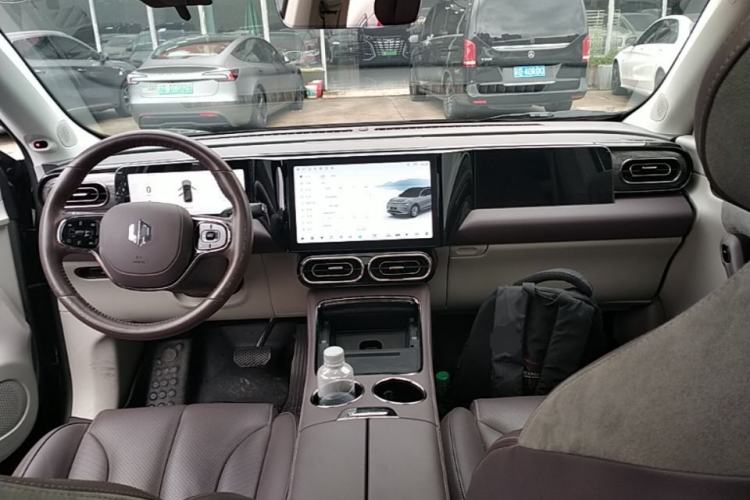 Used Leapmotor C11 2021 Luxury Edition Center Console