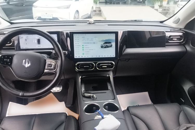 Used Leapmotor C11 2021 Luxury Edition Center Console